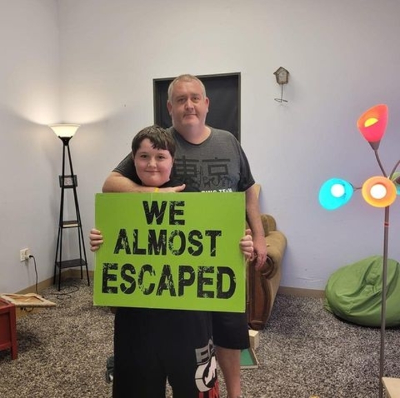 Meet your Posher, Derek - Picture 1 of 1